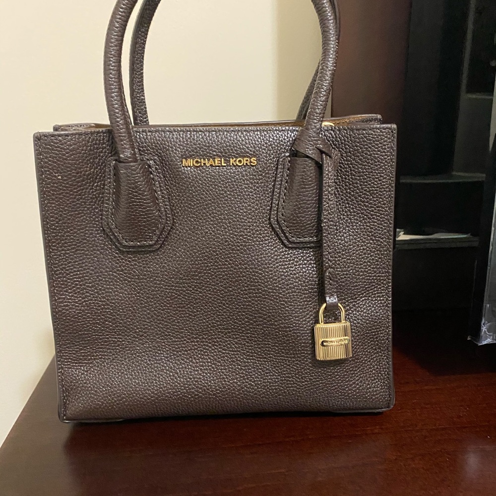 Micheal Kors Mercer Purse